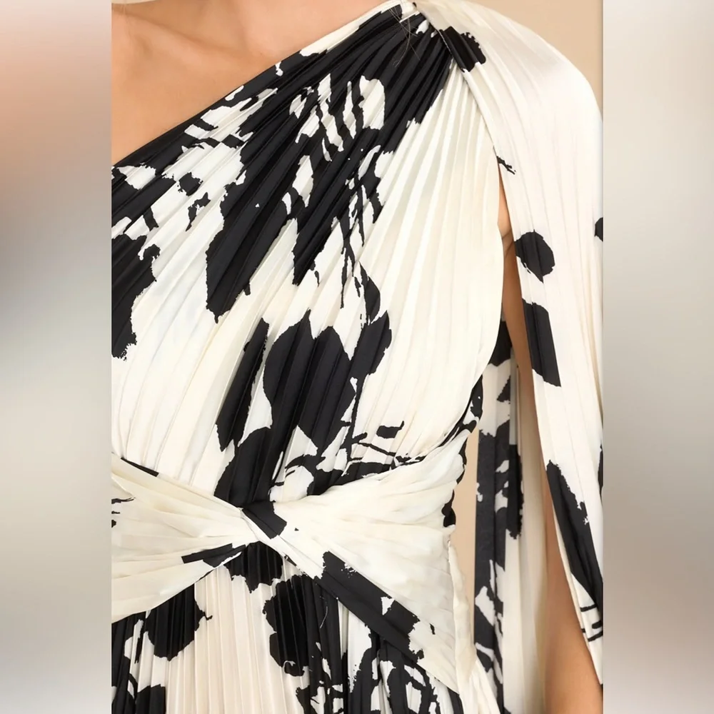 LUXXEL Reddress boutique OH YES I CAN IVORY AND BLACK MAXI DRESS - Picture 7 of 7